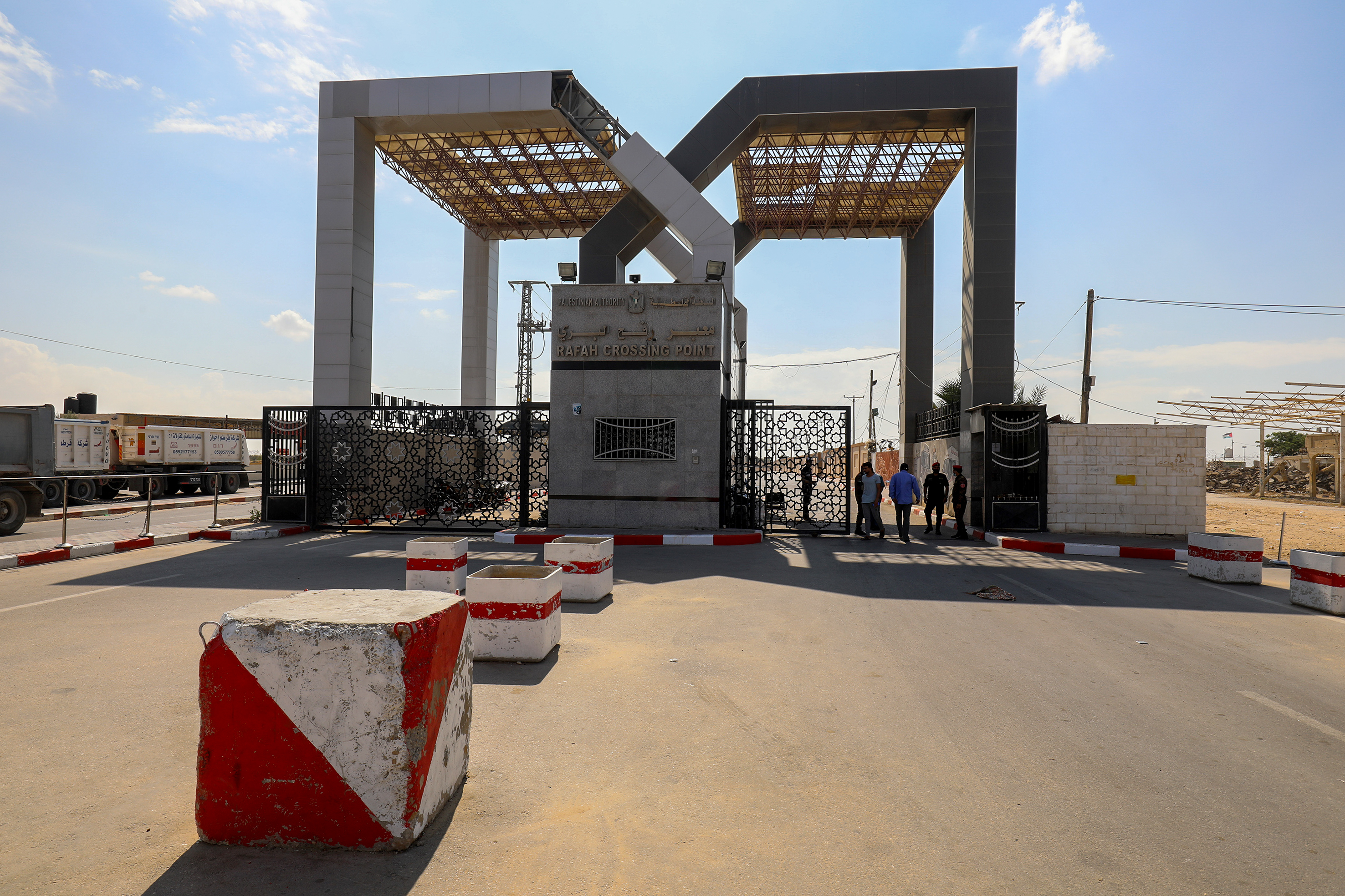 Rafah. Гуманитарный коридор Египет. КПП Рафиах.