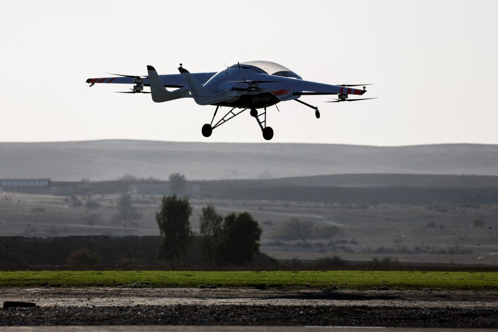 Israeli Startup Makes Inroads With Personal Flying Vehicle 