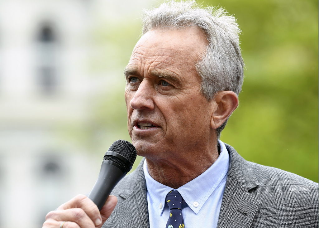 Watchdog Calls for House Committee to Uninvite RFK Jr. After His Comments Are Blasted as Antisemitic
