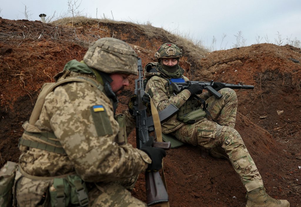 Ukrainian Army Head Says Russia Dominates Front in Several Areas