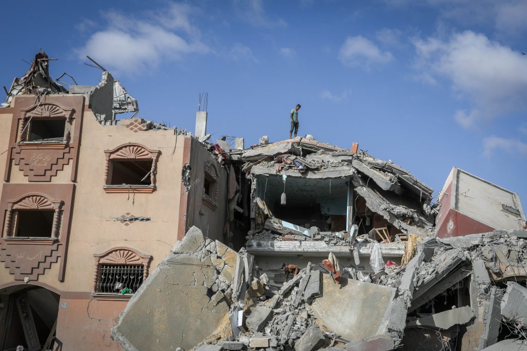 IDF Orders Evacuation of Parts of Rafah Amid Invasion Speculation