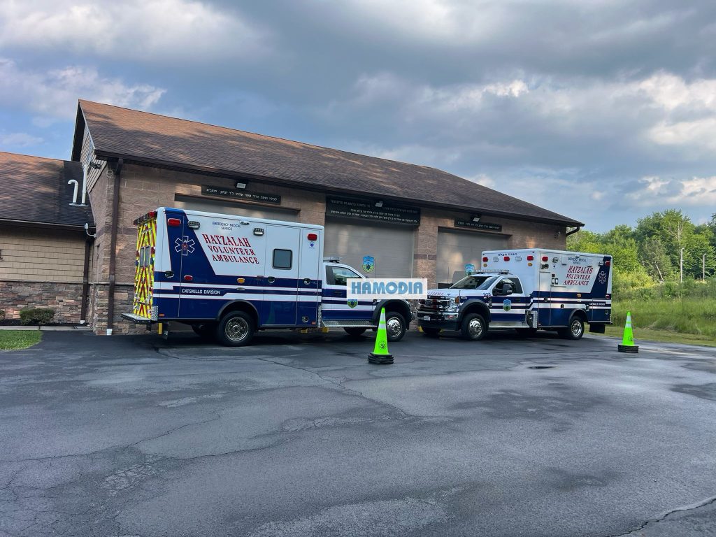 Catskills Hatzalah Welcomes Two New Ambulances for Bloomingburg Station