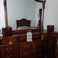 Beautiful bedroom set for sale in Boro Park: $1500